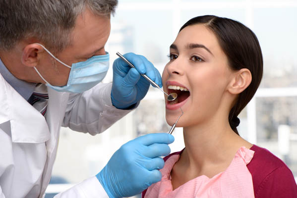 The FAQs Of A Deep Teeth Cleaning